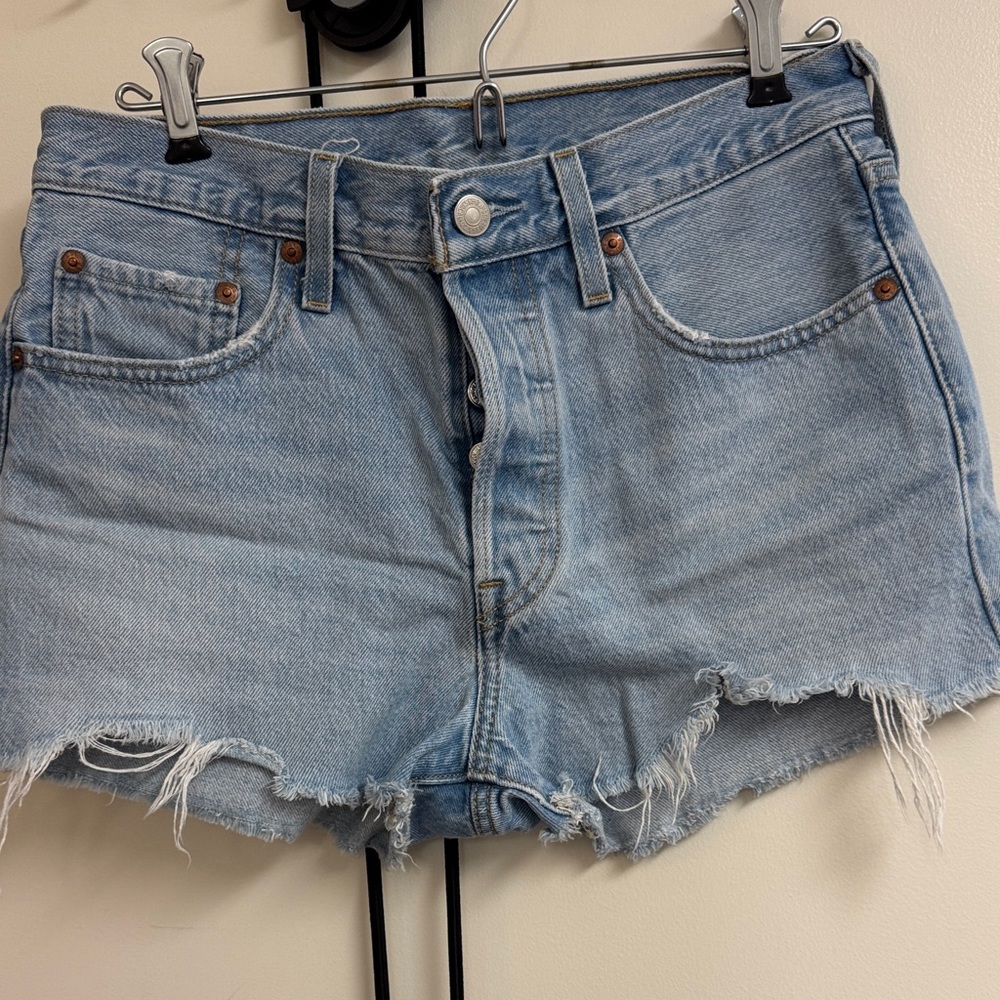 Levi's Light Blue Jean Shorts - Picture 1 of 3